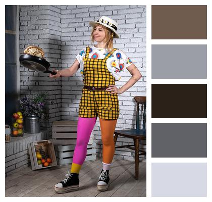 Pippi Longstocking Frying Pan Girl Image